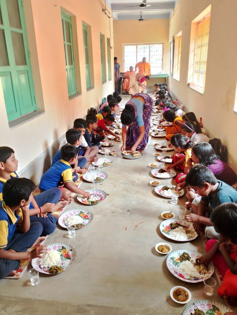 "Sib Jyane Jib Seva" at Sarada Mission East Midnapore